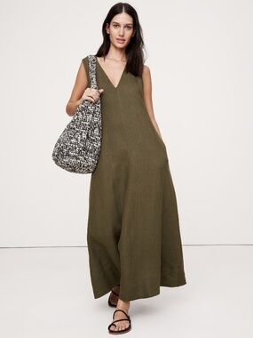 NWT Banana Republic Linen V-Neck Maxi Dress | Olive